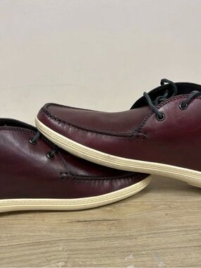 tods ankle chukka boots leather Violet sz 9.5